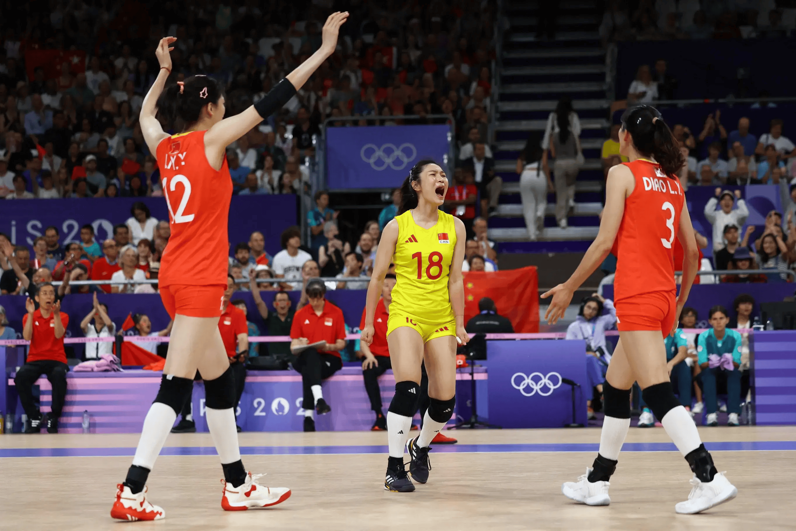 朱婷19分,瓦尔加斯42分,中国女排不敌土耳其无缘4强!