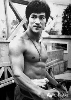 巨星李小龙死因终于被曝光!隐瞒了整整42年!