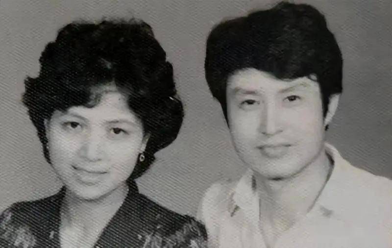 女排老帅陈忠和现状:与小12岁女学生结婚,现退休带妻子回归家庭