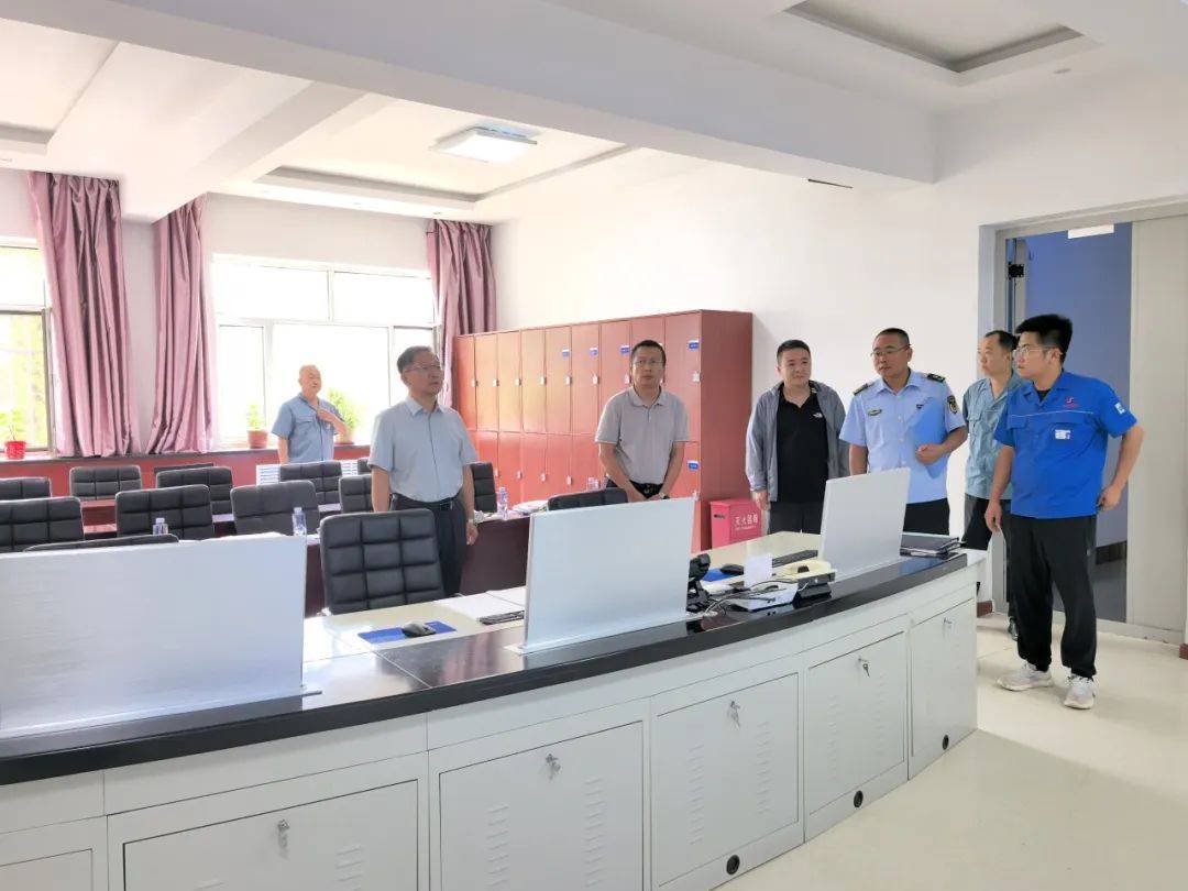 切实预防特种设备事故发生,8月9日,准格尔旗人民政府副旗长段新国到