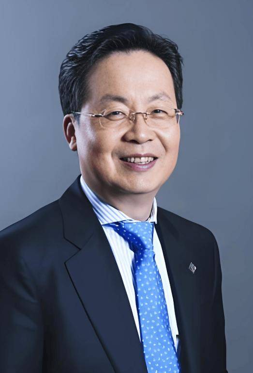 嘉实基金:赵学军因个人问题正配合有关部门调查辞去董事长职务,安国勇