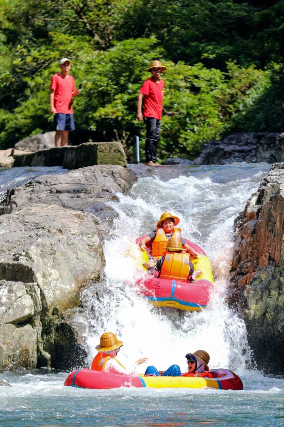 赠票丨暑气未尽,来场漂流!