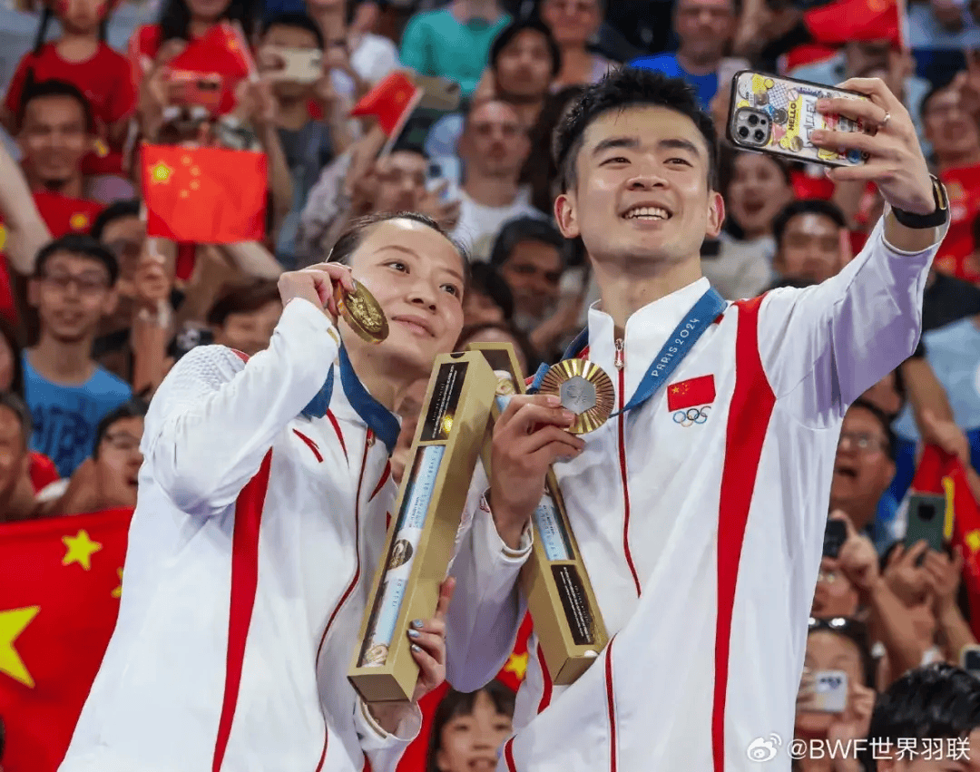 郑思维黄雅琼巴黎奥运夺冠之路:从挑战到辉煌