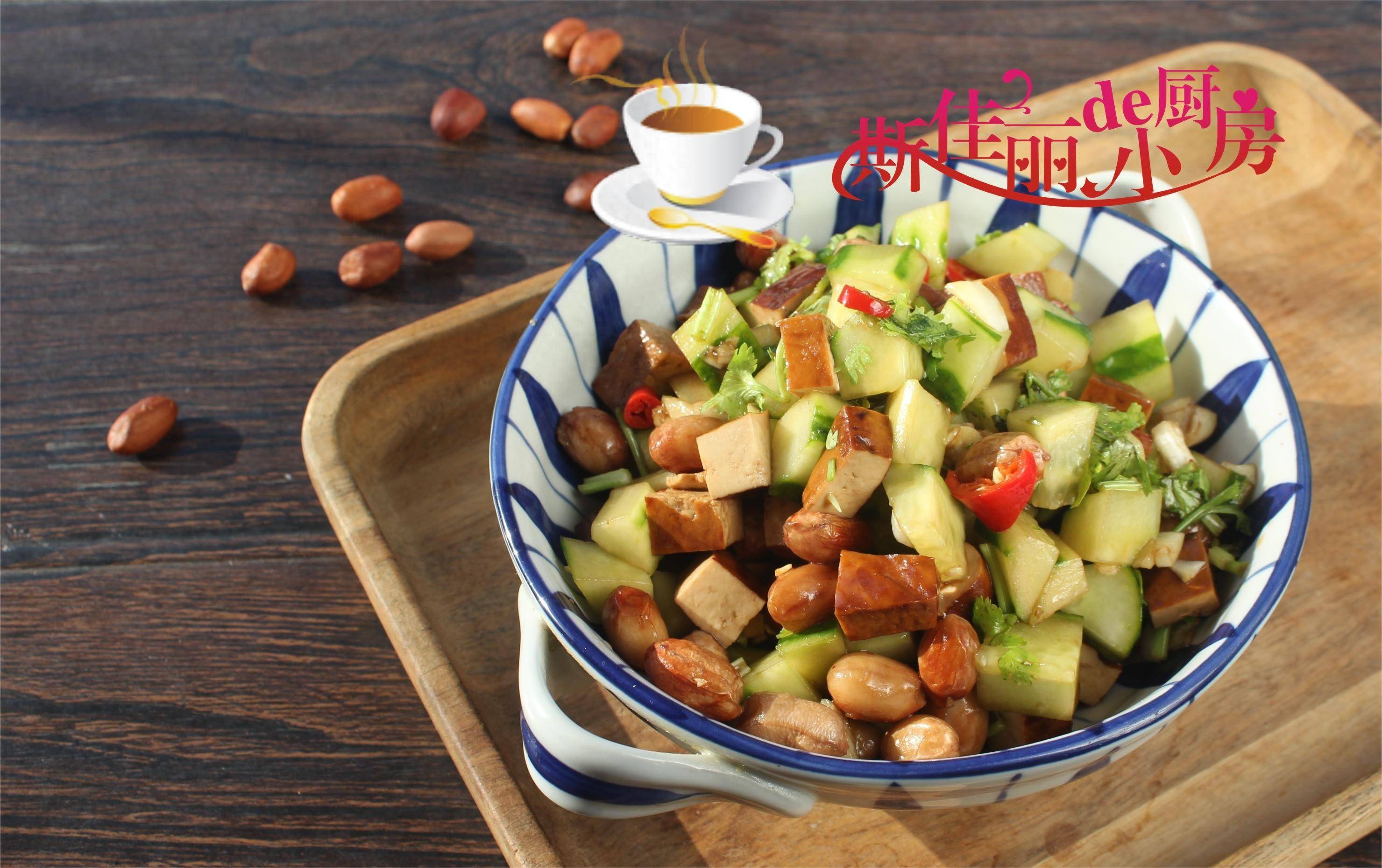 三伏天这菜三天两头吃一盘排毒祛湿, 养颜不长肉,口臭便秘没了