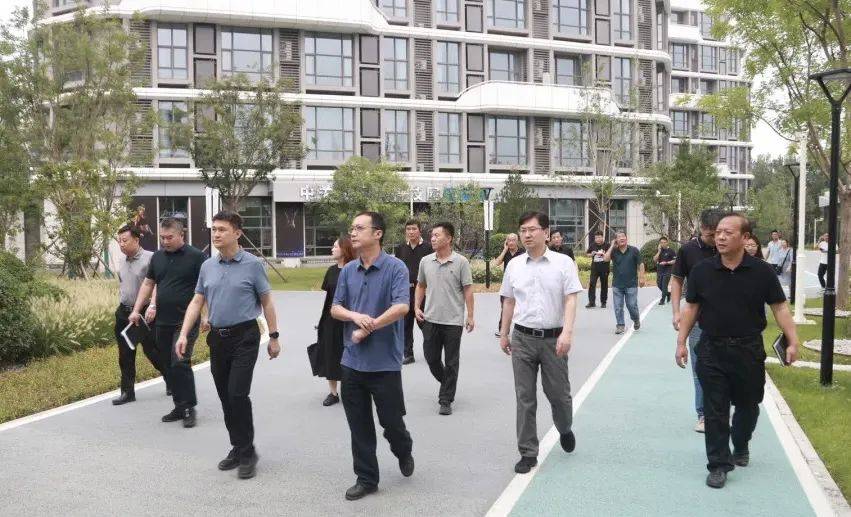 【聚焦】门头沟区军庄镇到温泉镇开展调研