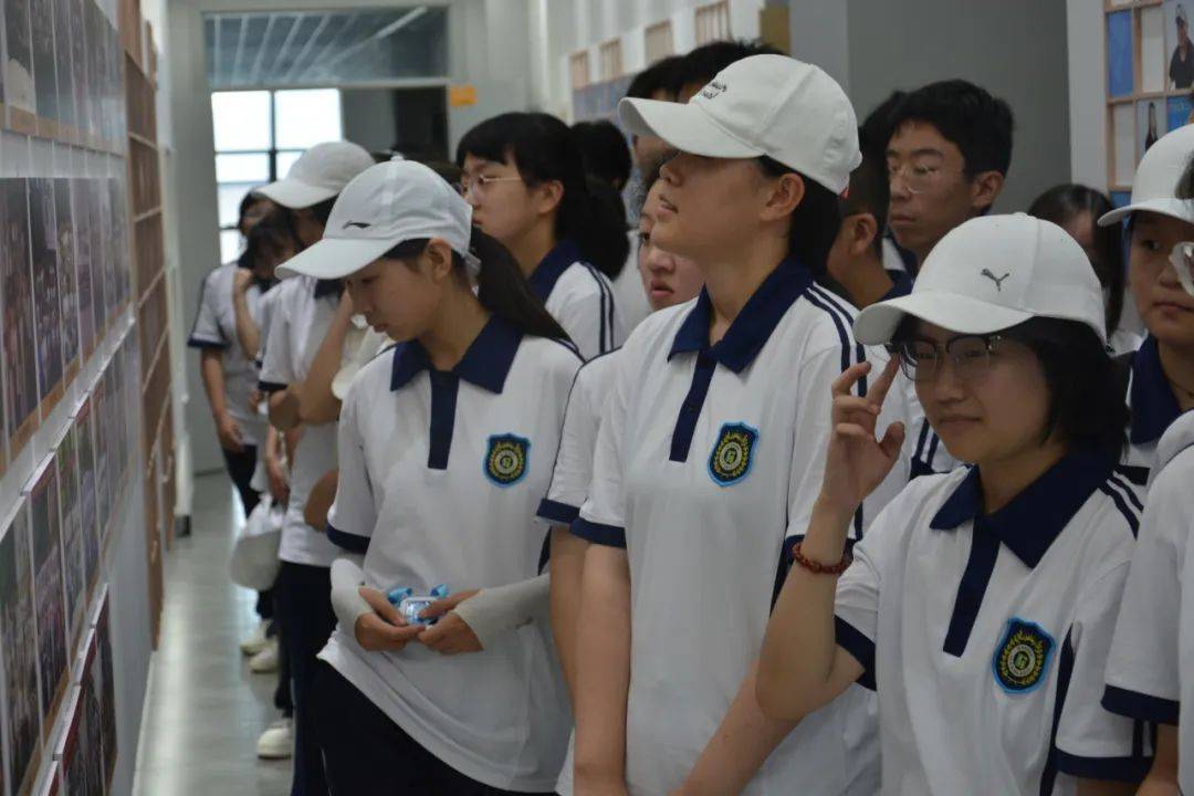 【全环境立德树人】内务整理严纪律 寻忆校史铭初心——青岛六中军训