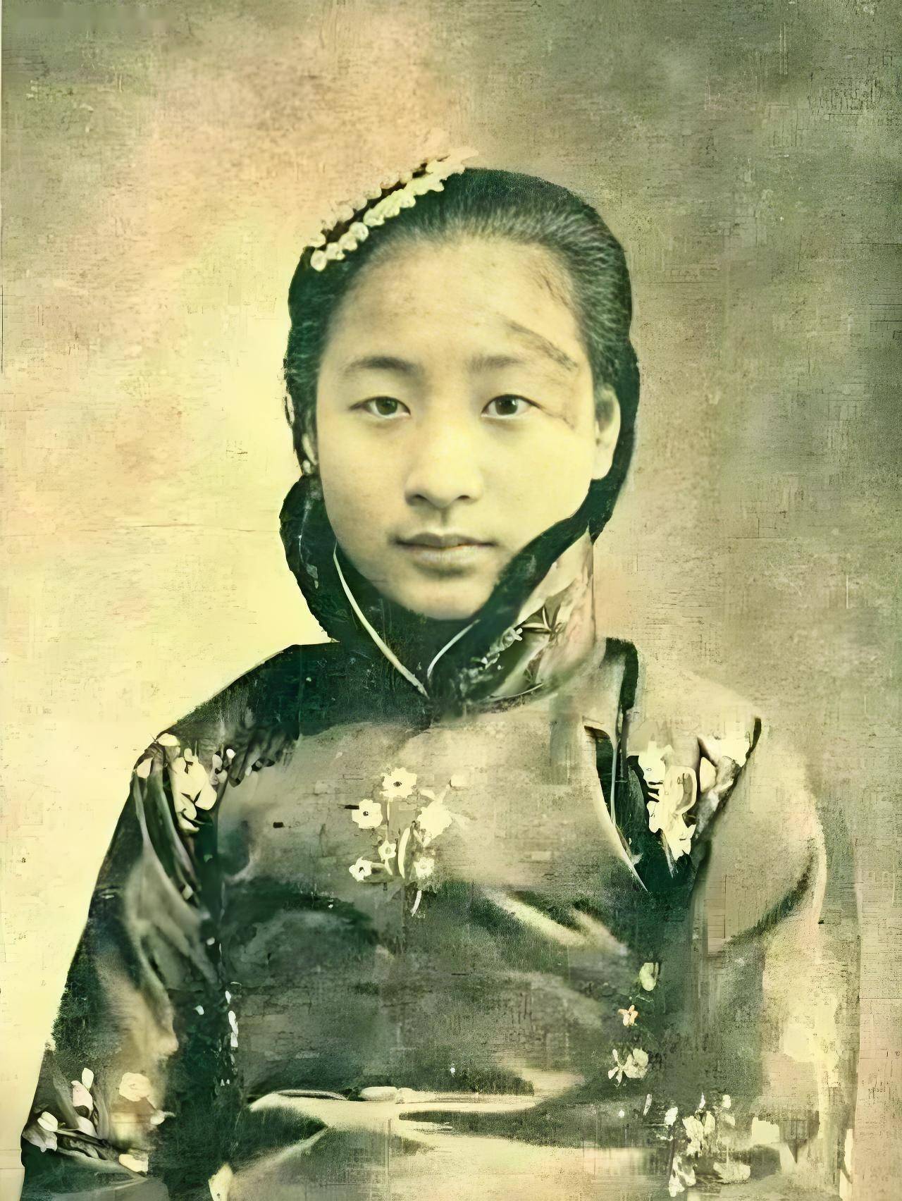 蔡锷死后小凤仙去哪了?先当姨太太再嫁厨子建国后又做了保姆