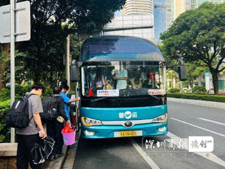 受访单位供图在安全方面,粤运交通"站点巴士"运营车辆为大巴和中巴