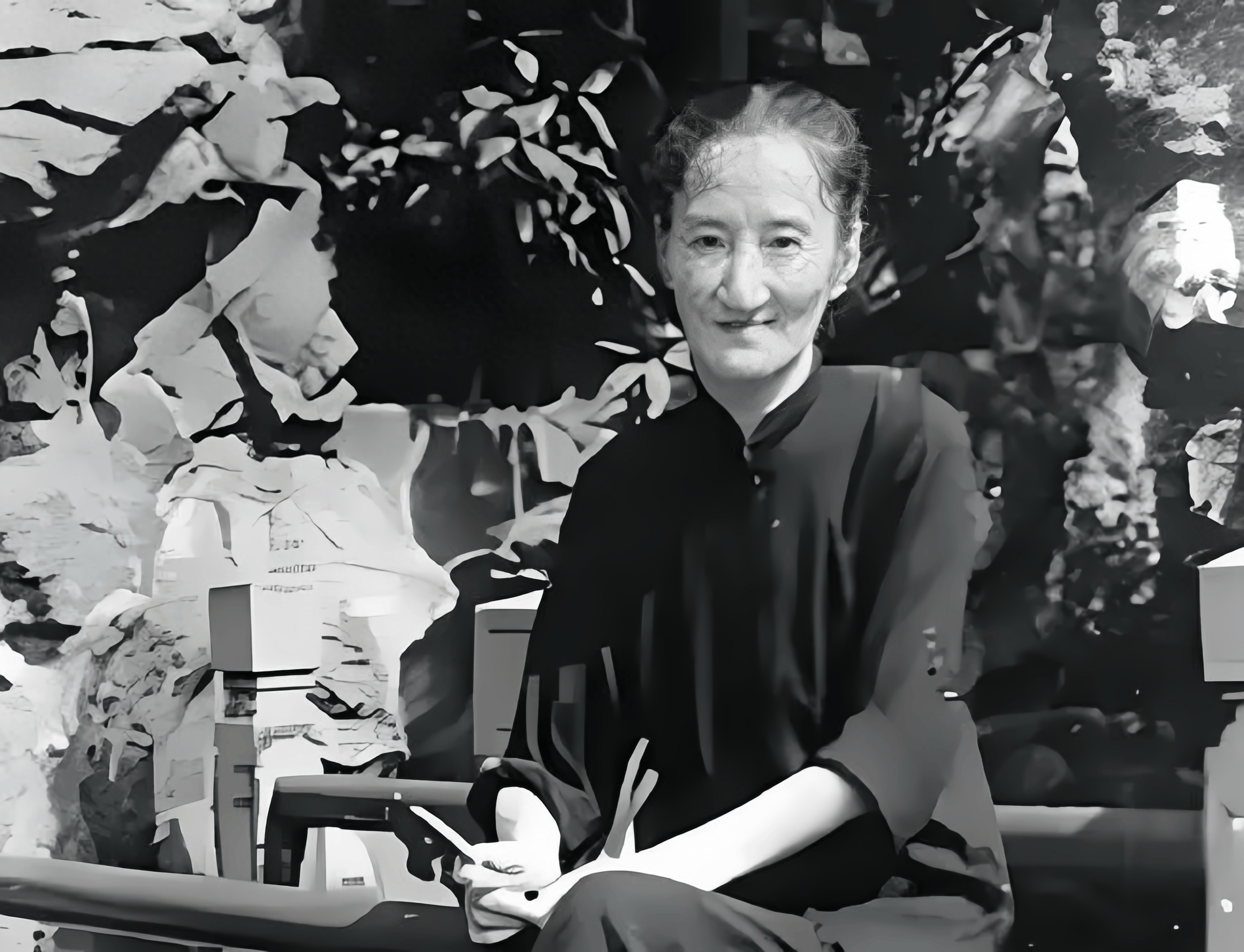 陆小曼身后事:侄女收尸埋骨,友人为让她与徐志摩合葬,得罪海宁