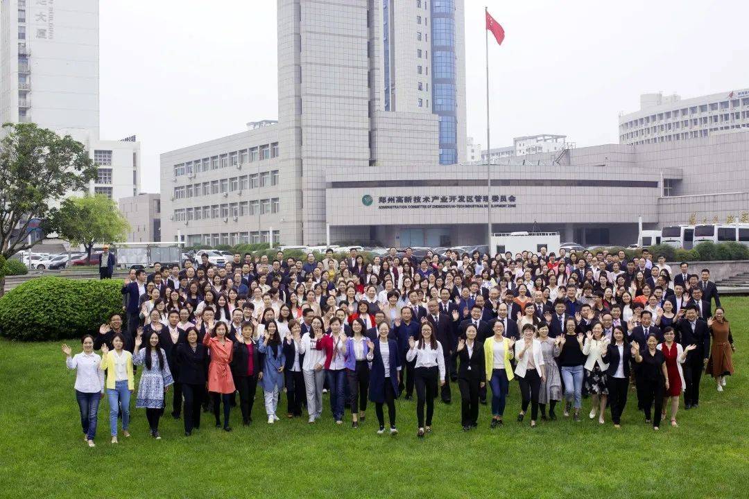 郑州中学地址_郑州中学红梅街校区环境_郑州中学高中部师资力量