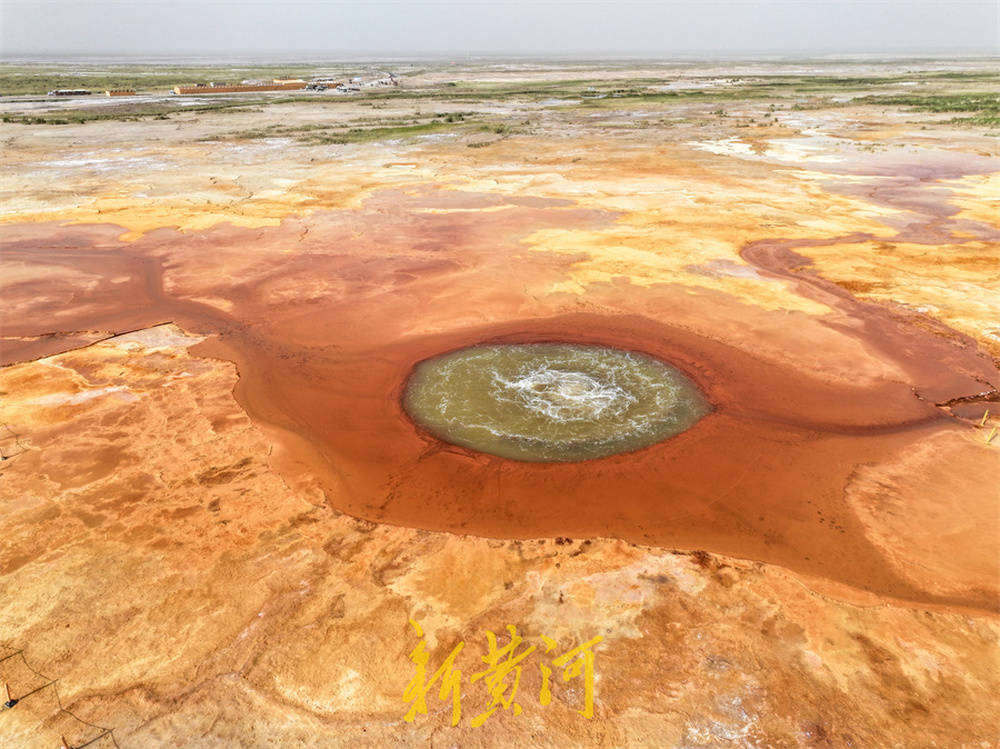 大地之眼!艾肯泉,大自然的神秘眼眸