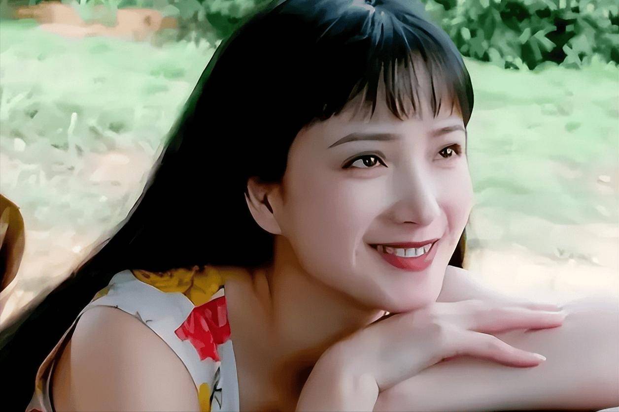 主角的母亲是第一美人