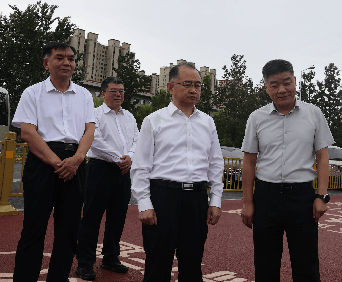 正观新闻:管家婆必开一肖一码100准-城市：老照片 80年代伯明翰 破旧的英国第二大城市  第3张