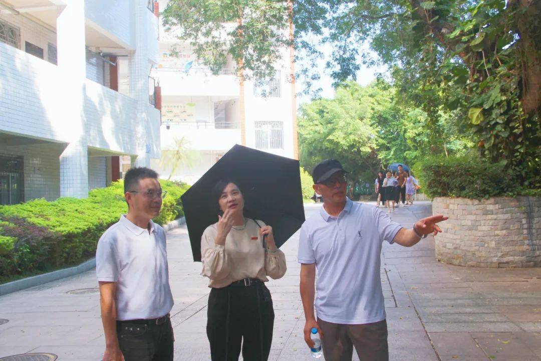校际交流促发展 共享互鉴行致远——福州延安中学校领导及行政团队