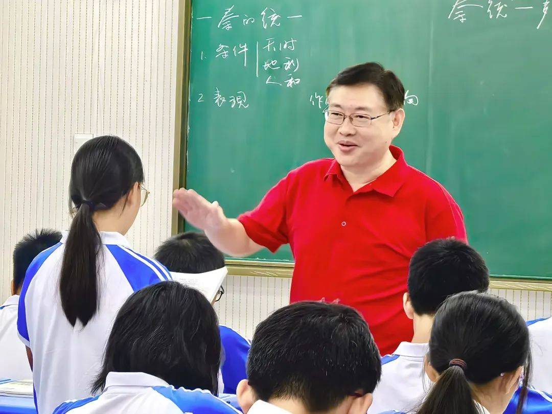 校长公开课,示范引领——海口市灵山中学2024年秋季学期校级领导示范