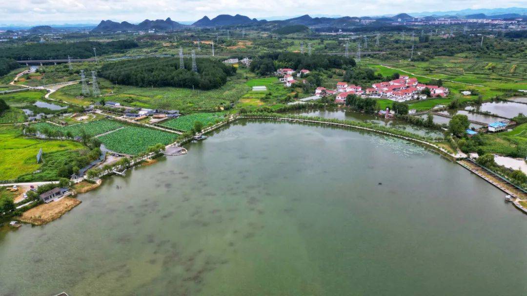 贵安新区平寨村:多民族和谐共生的乐土
