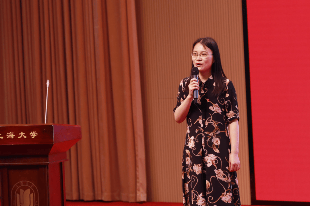 孔卫平,上海市学校心理咨询师(中级),国家二级心理咨询师,上海市学校