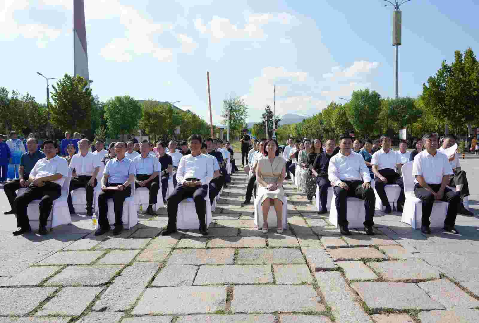 济南市城乡工会手拉手暨新农村建设观摩活动在章丘区举行 济南市城乡工会手拉手暨新农村建设观摩活动在章丘区举行