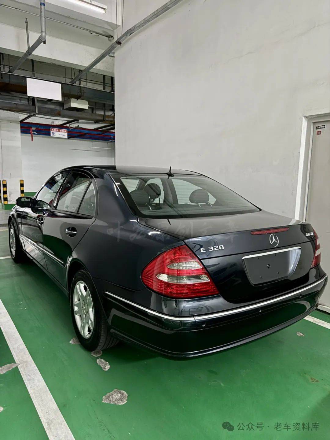 奔驰e320 4matic