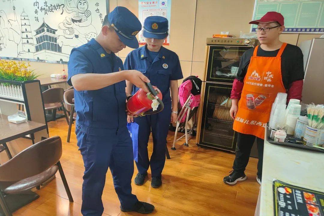 会宁短视频制作 会宁大队精心制作自媒体视频推动春节前消防宣传