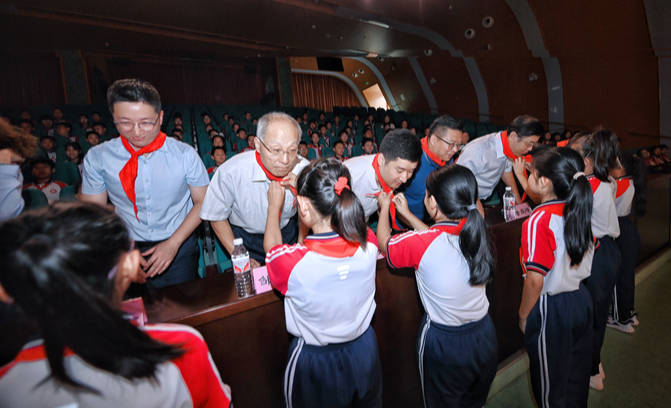 营东小学图片