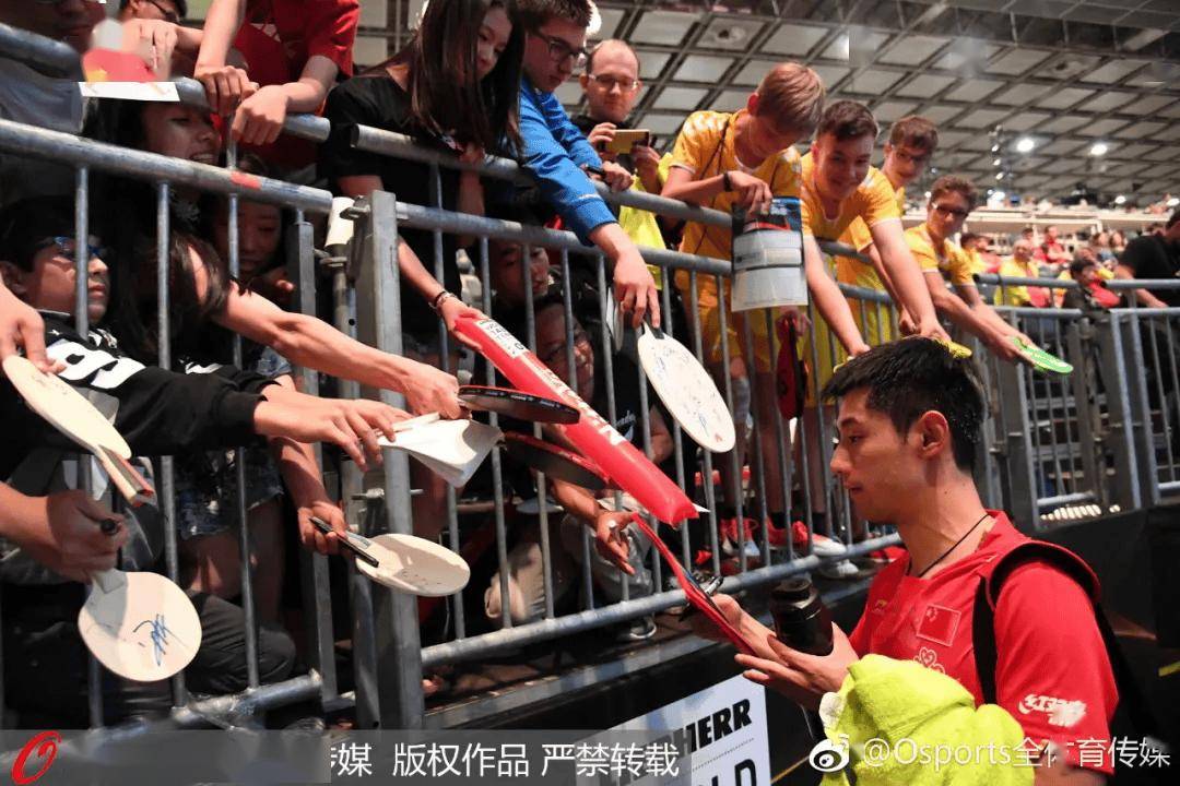 同行"转型"育儿博主,直播带货上演"真还传"2023年起,全国知名乒乓球