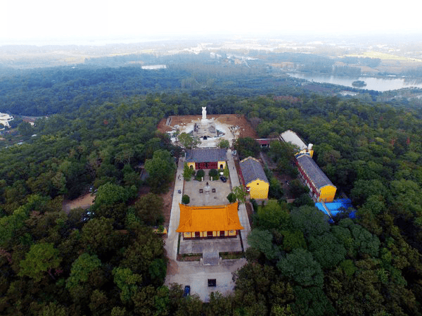 探秘滁州江淮分水岭,驾享七彩岭上风光之旅!