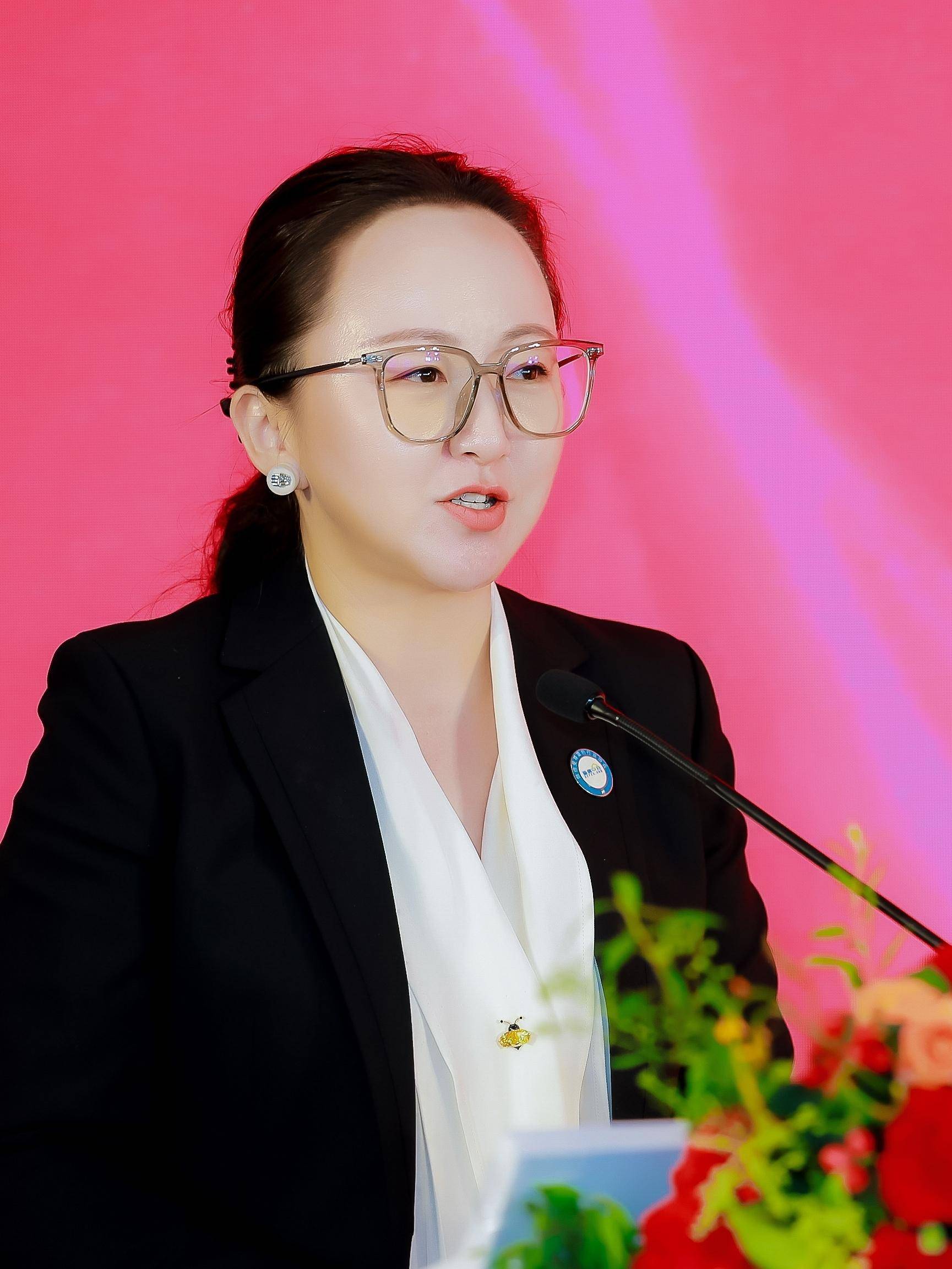 深圳市房地产中介协会会长张媛:国庆假期前四天深圳二手房成交日均值