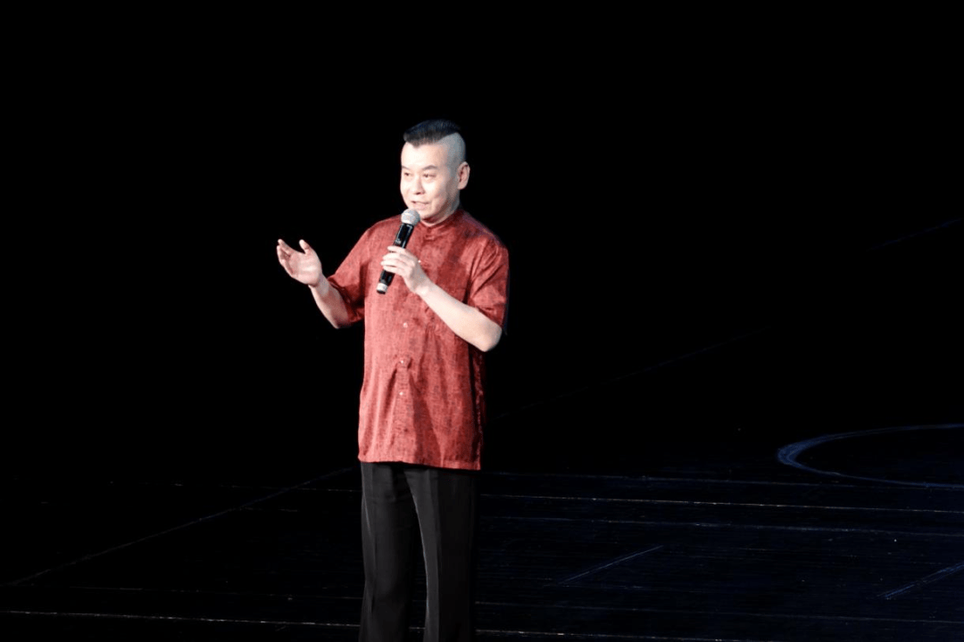 "金金满堂"卢鑫领衔相声新势力全国巡演,10月19日相约鲅鱼圈大剧院!