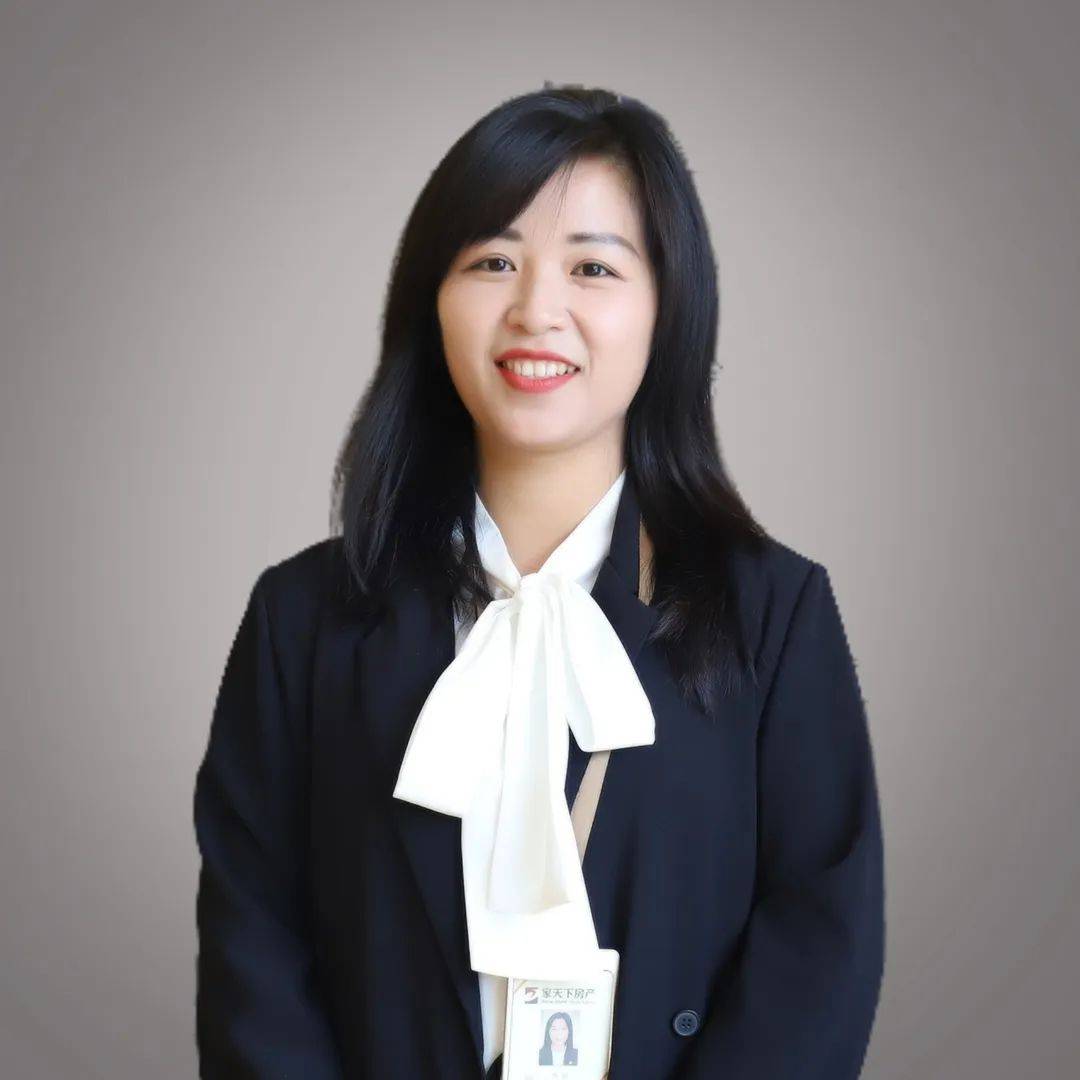 勇夺四连冠,高颜值美女店长访谈录!