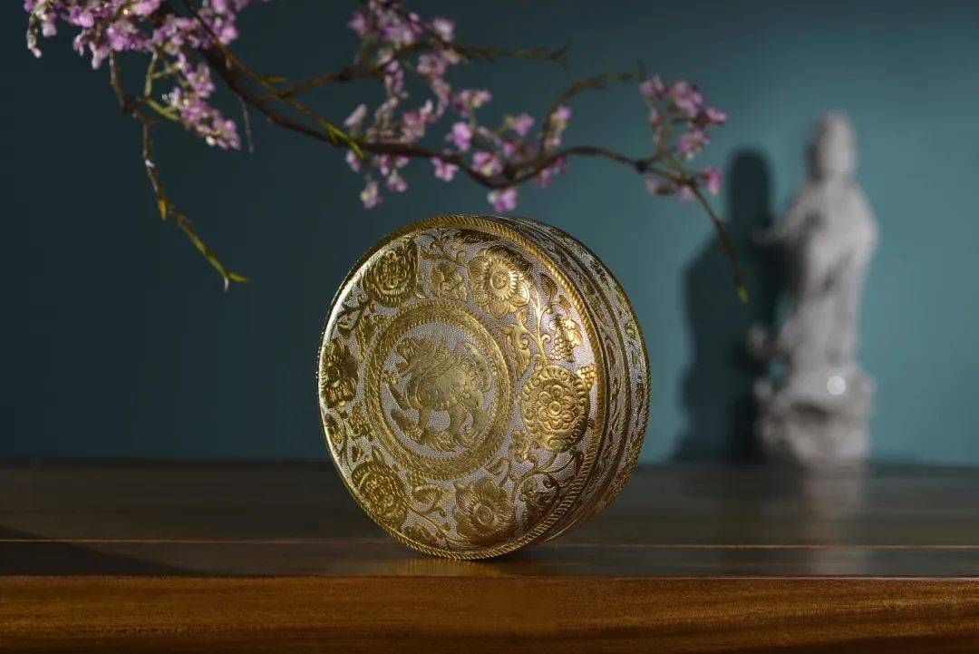 复刻化妆盒再现盛世容颜