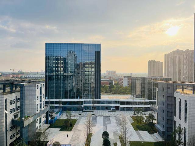 成都经济技术开发区:推动制造业增加值全市贡献率持续提升 进入全国经开区第一方阵_搜狐汽车_搜狐网