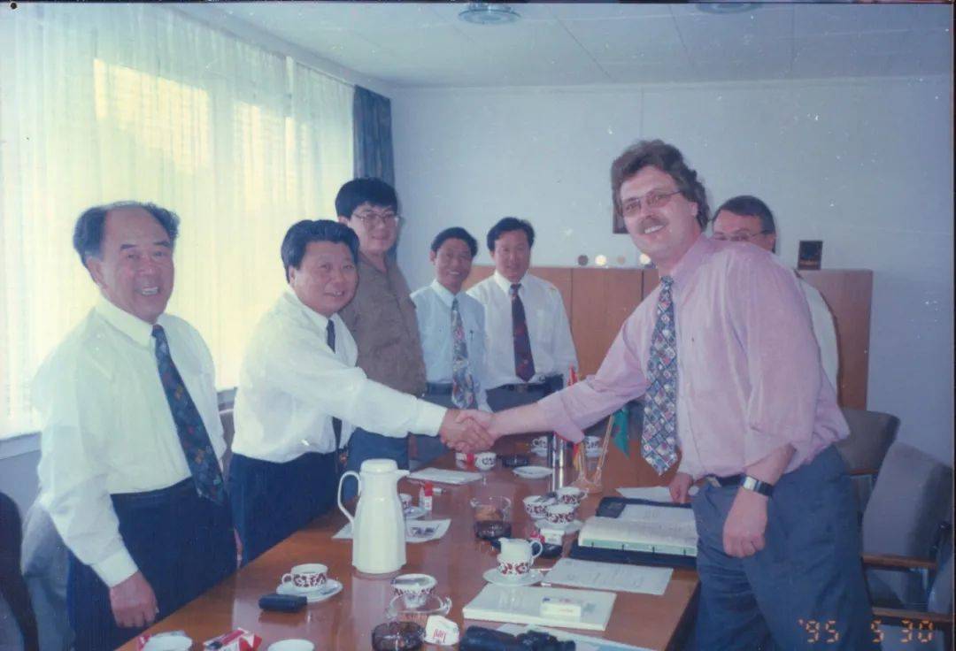 得利斯,不惑之年_公司_郑和平_董事长