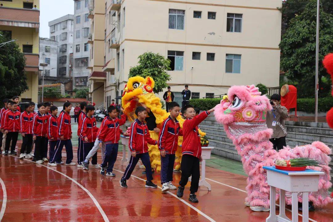 藤县潭津中心校开幕式图片