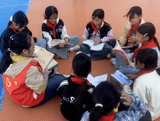 武鸣,贵港,宜州,平果新华书店开展主题活动_王勇英_孩子_写作