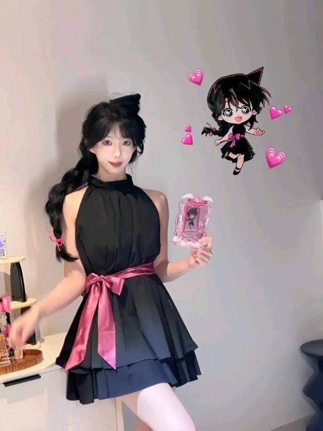 名侦探柯南:芝麻奶糖猪cos小兰,一眼万年,这就是初恋