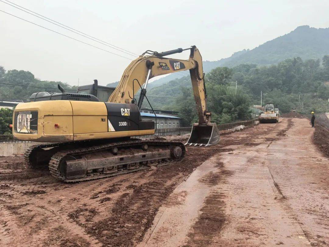 巴南区新燕尾山隧道图片