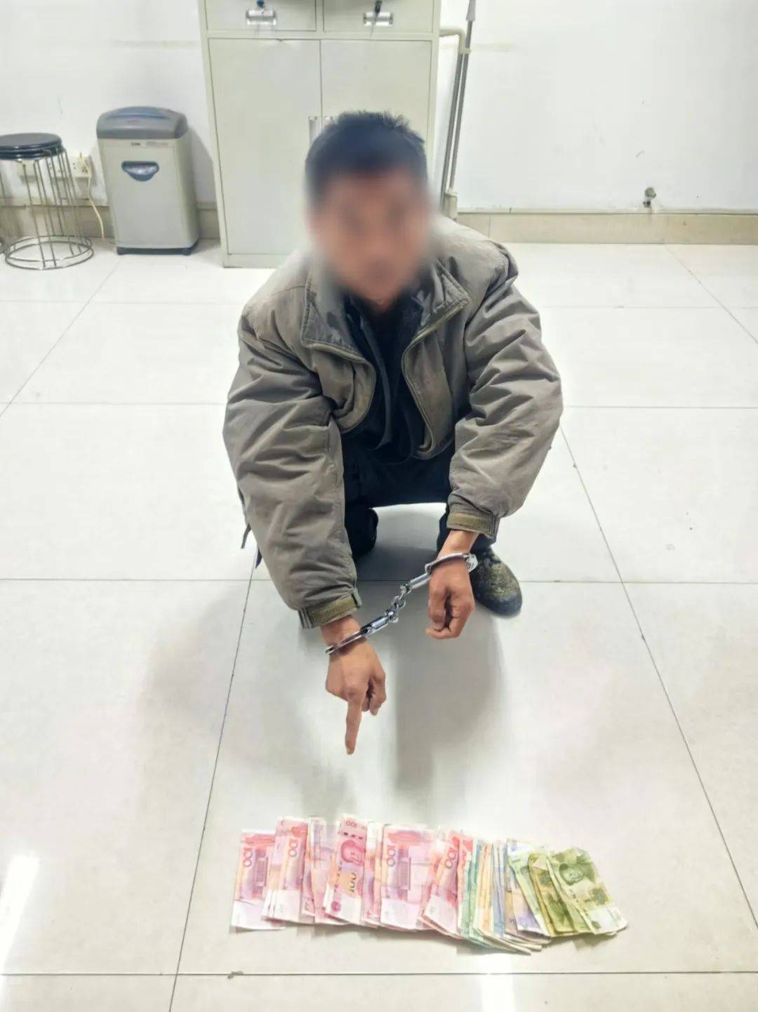 近期,唐河公安抓获多起盗窃犯罪嫌疑人!