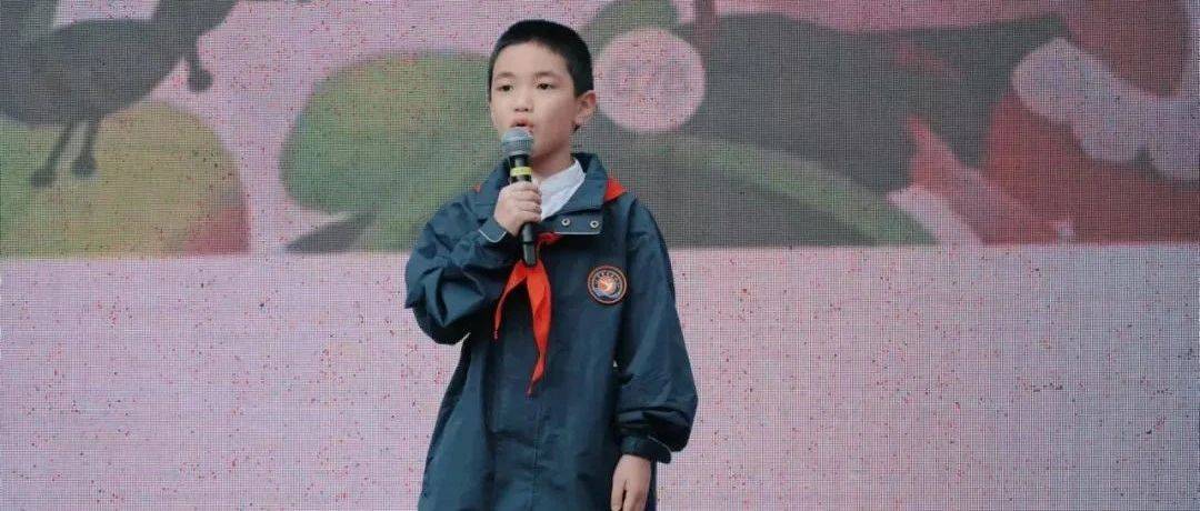 书香校园|三明市实验小学阅读领跑员——二(7)班巫语辰书目推荐《“歪脑袋”木头桩》_丁丁_眉毛_什么