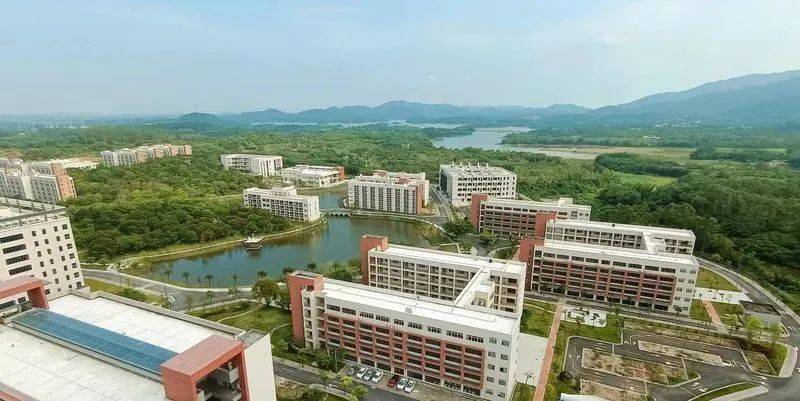 松山片区新船山学院图片