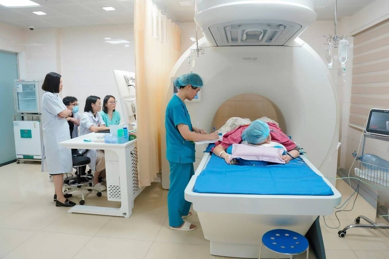 重庆医疗黑科技助力越南实现非手术切除肿瘤_治疗_超声_组织处