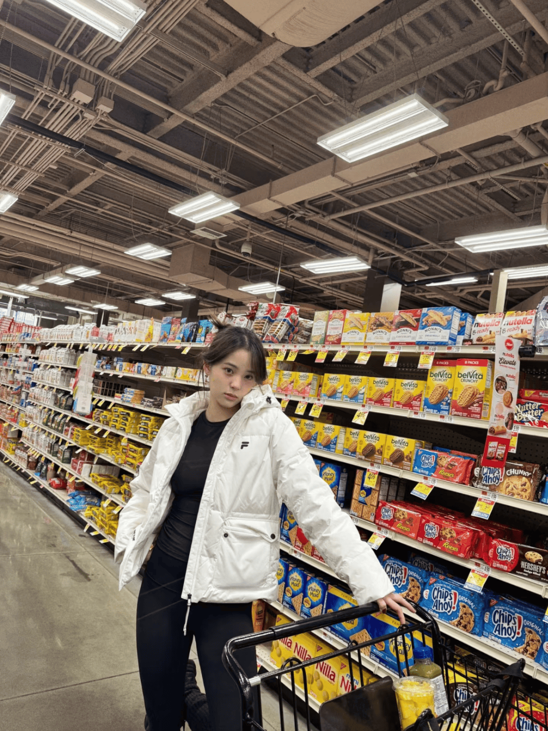 杨幂,欧阳娜娜开始"卷"羽绒服了!