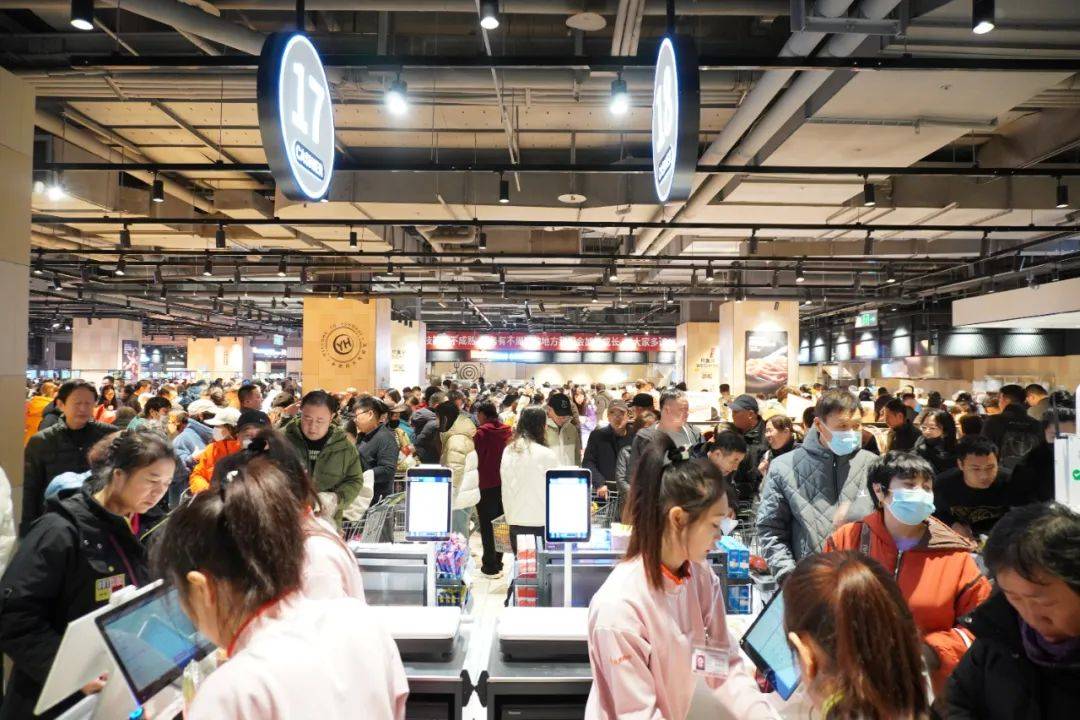 永辉超市东北首家“学习胖东来”自主调改店11月22日在沈北新区开业_员工_商品_门店