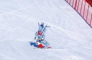 国家高山滑雪中心如火如荼 “瑞雪大道”首次向公众开放