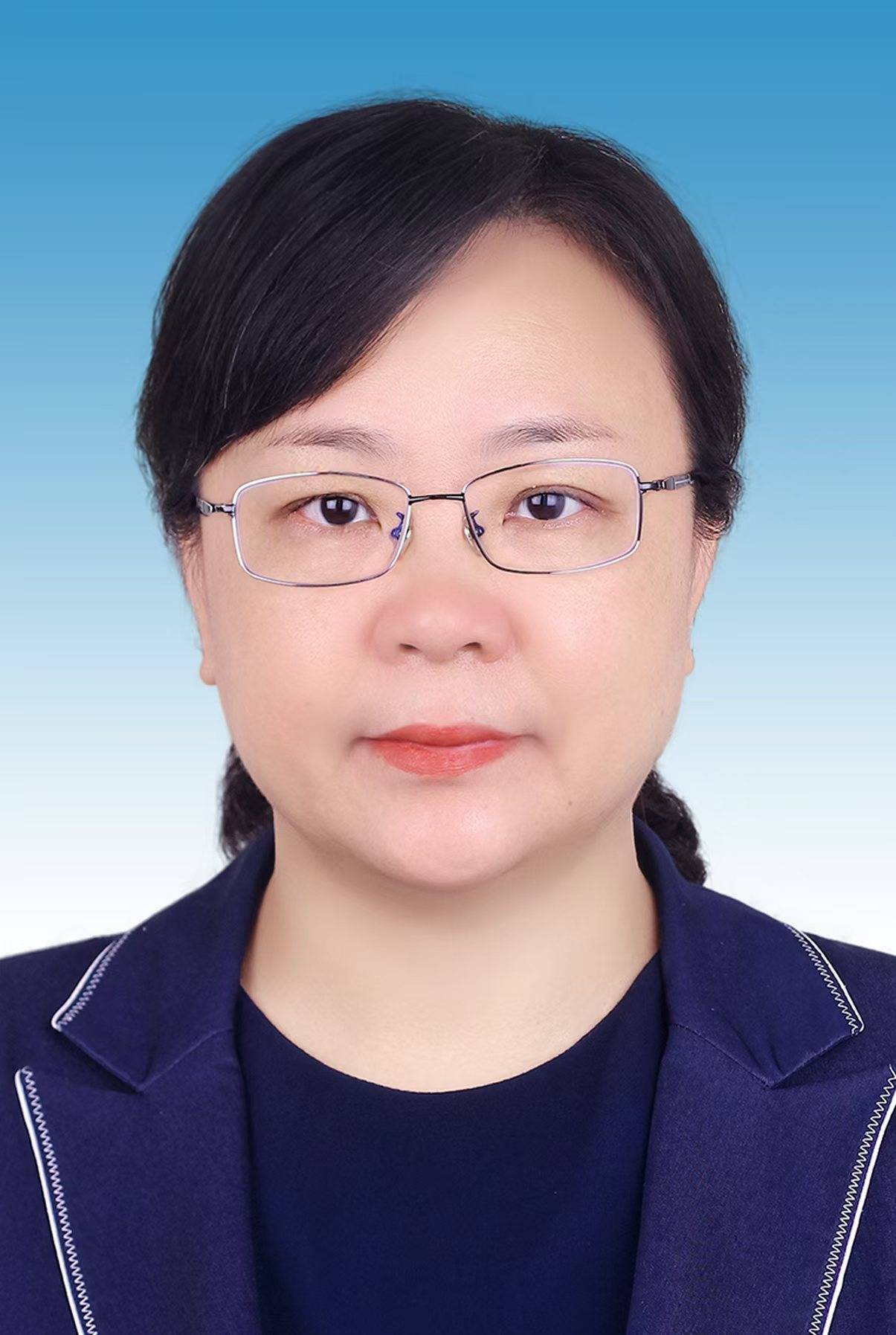 张国智任广东省副省长