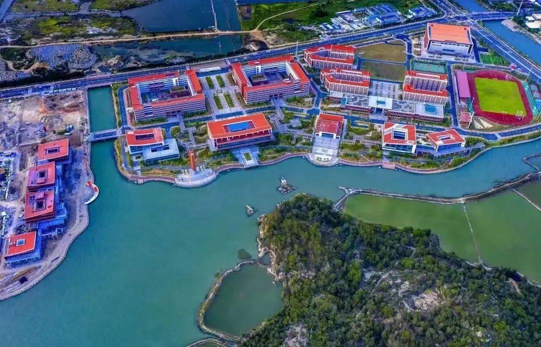 校园_校区_海城市