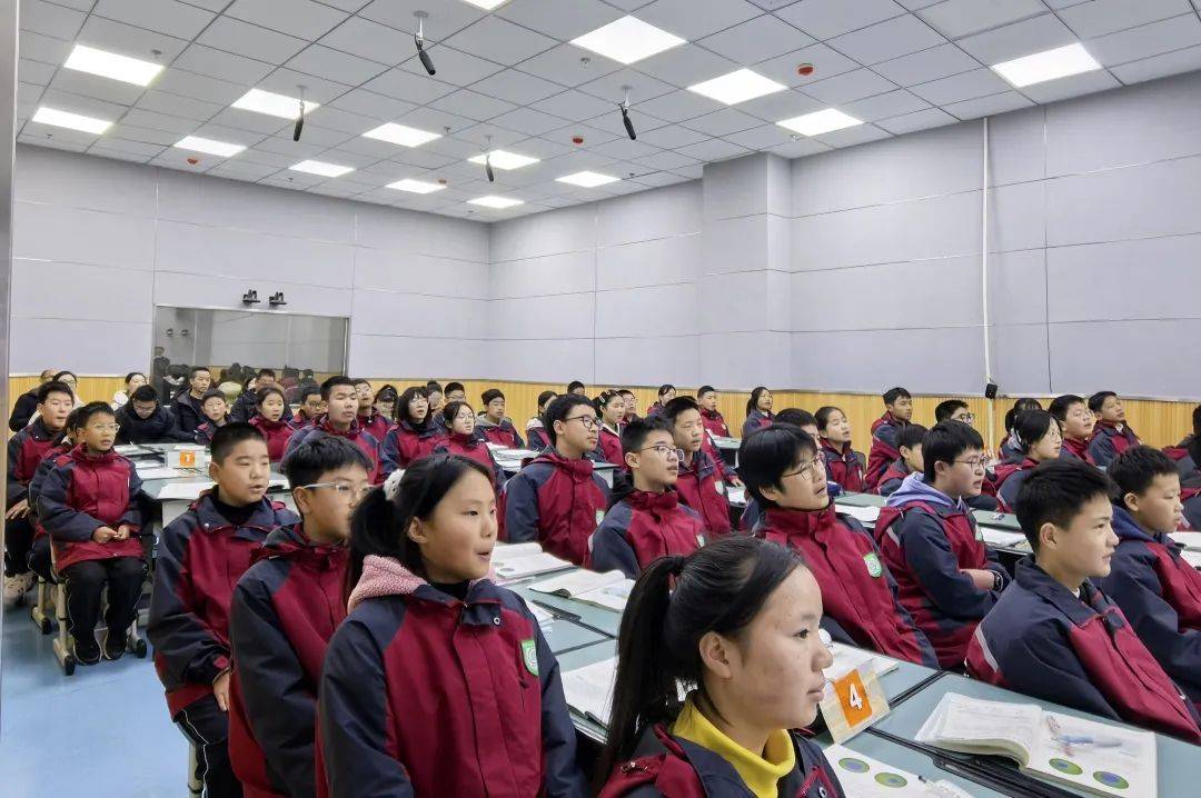 用好新教材丨勉县初中地理学科基地教学研讨会在汉中市仁德学校举行