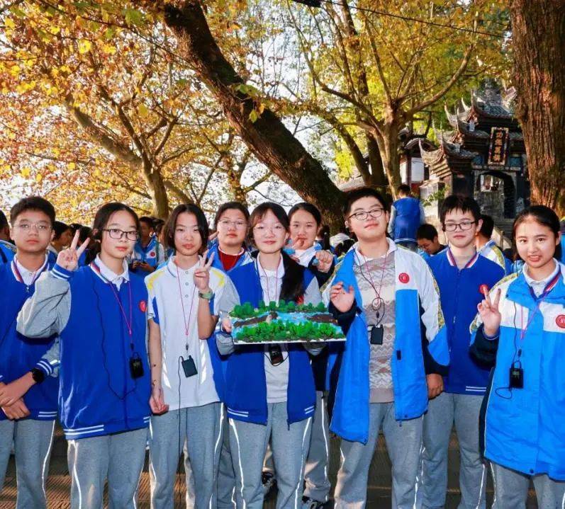 映秀悲歌追思 都江古堰探秘