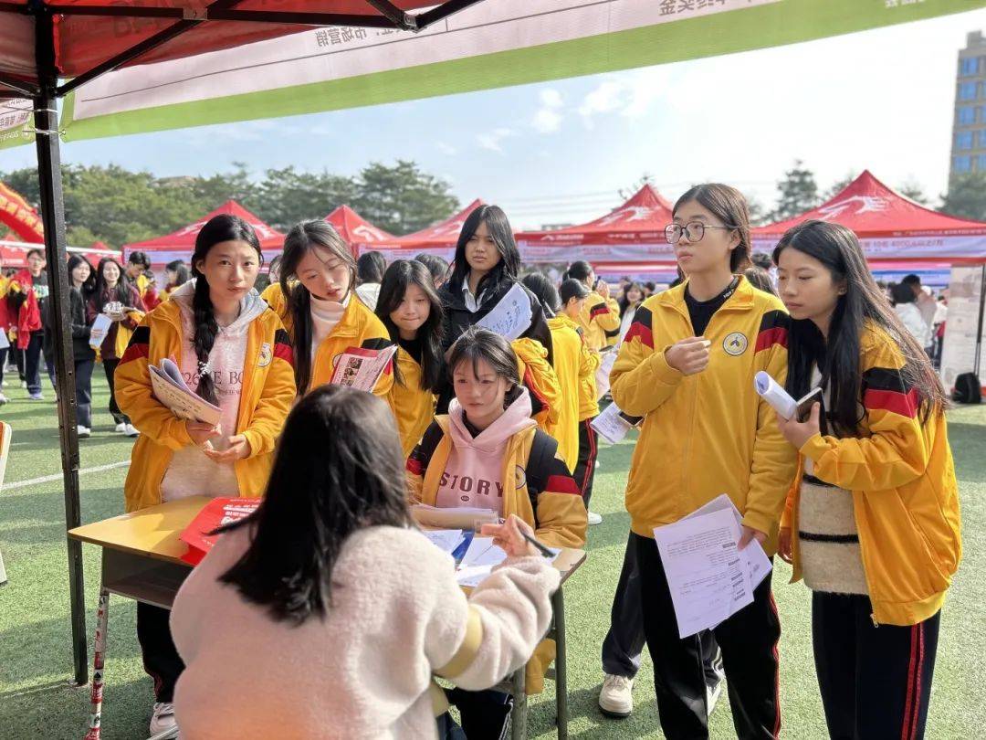 普宁职业技术学校顺利举办2024年校园供需见面会