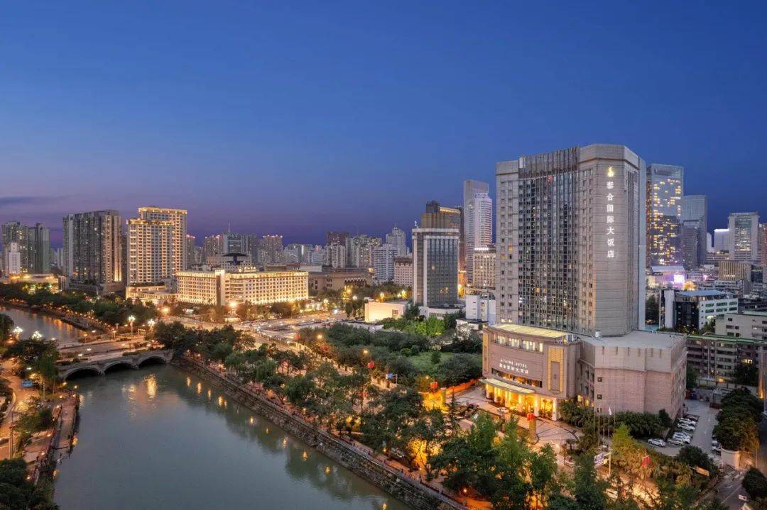 这份高品质商旅酒店榜单将成为您2025宝博体育app商务出行的理想选择(图92)
